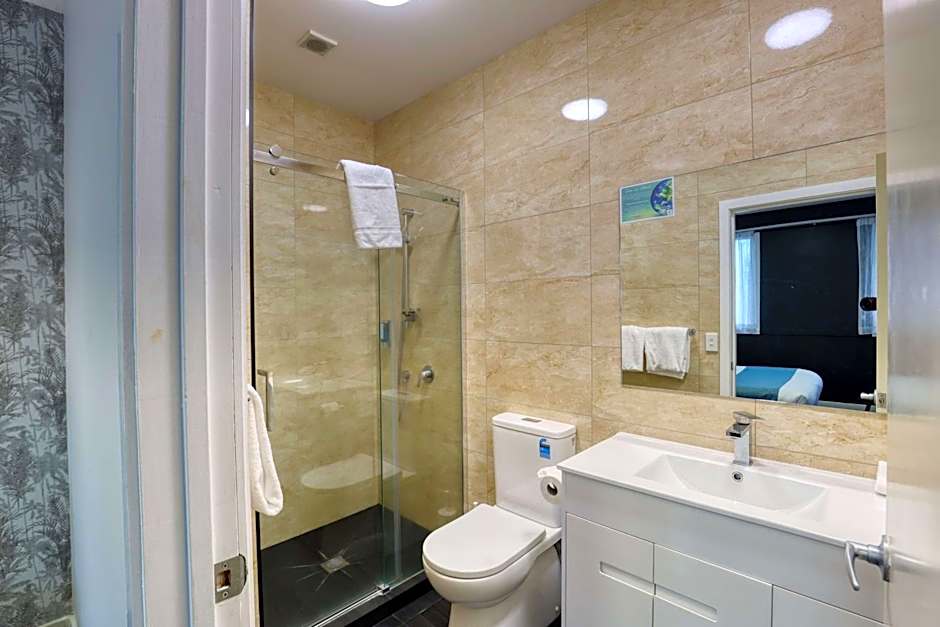 Ramada by Wyndham Hamilton City Center