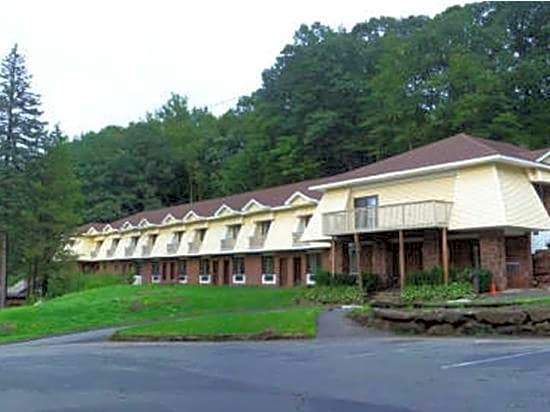 Passport Inn and Suites - Middletown