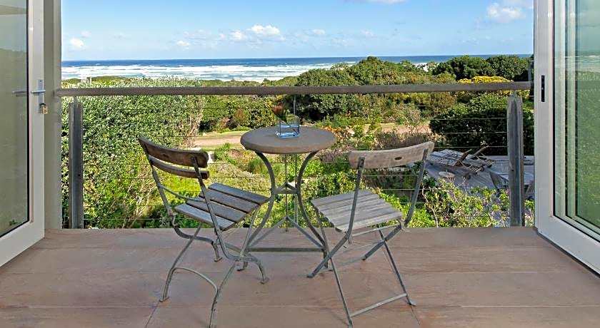 Mosselberg On Grotto Beach Boutique Villa
