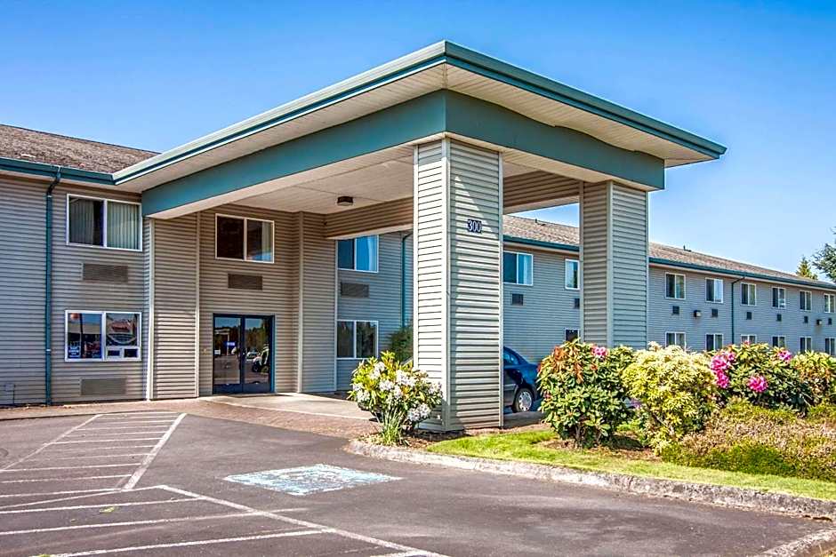 Photo 1 of 27 of Bridgeway Inn & Suites