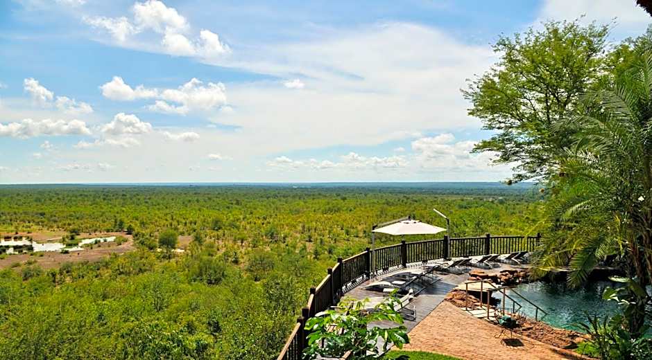 Victoria Falls Safari Lodge