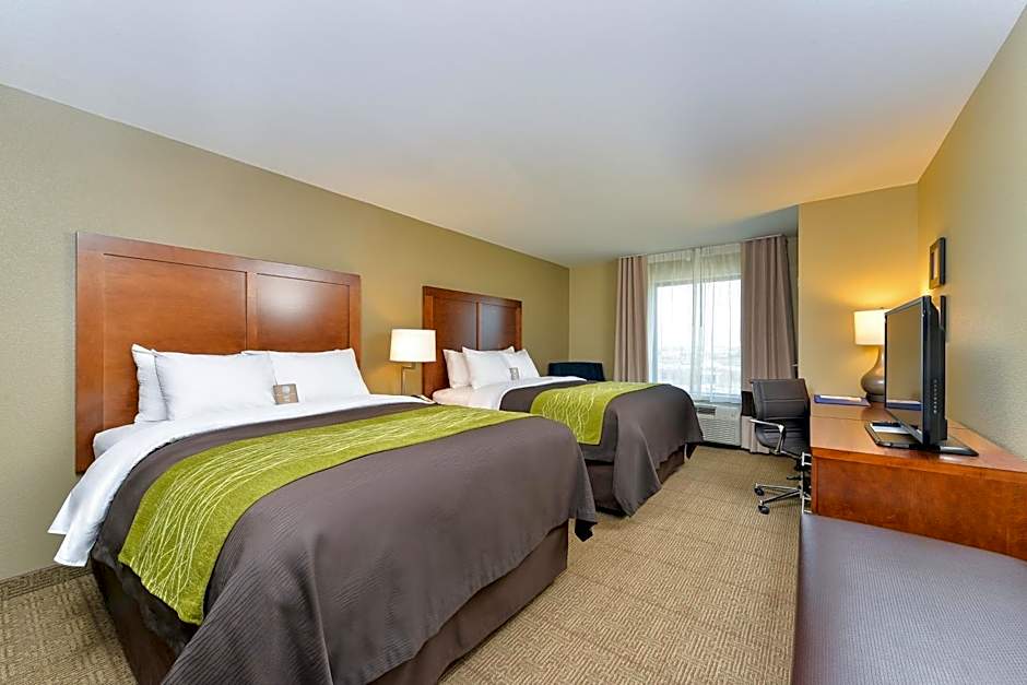 Comfort Inn & Suites West - Medical Center