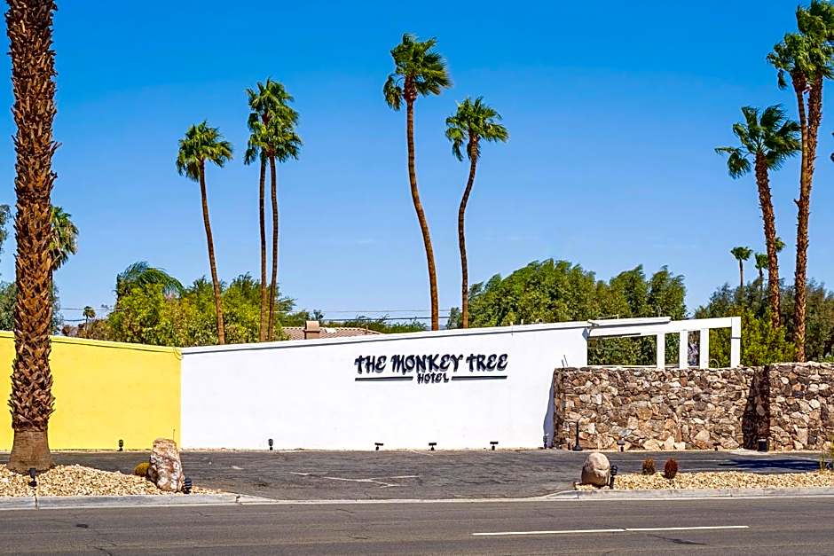Monkey Tree Hotel by AvantStay Stylish Hotel in Palm Springs w Pool