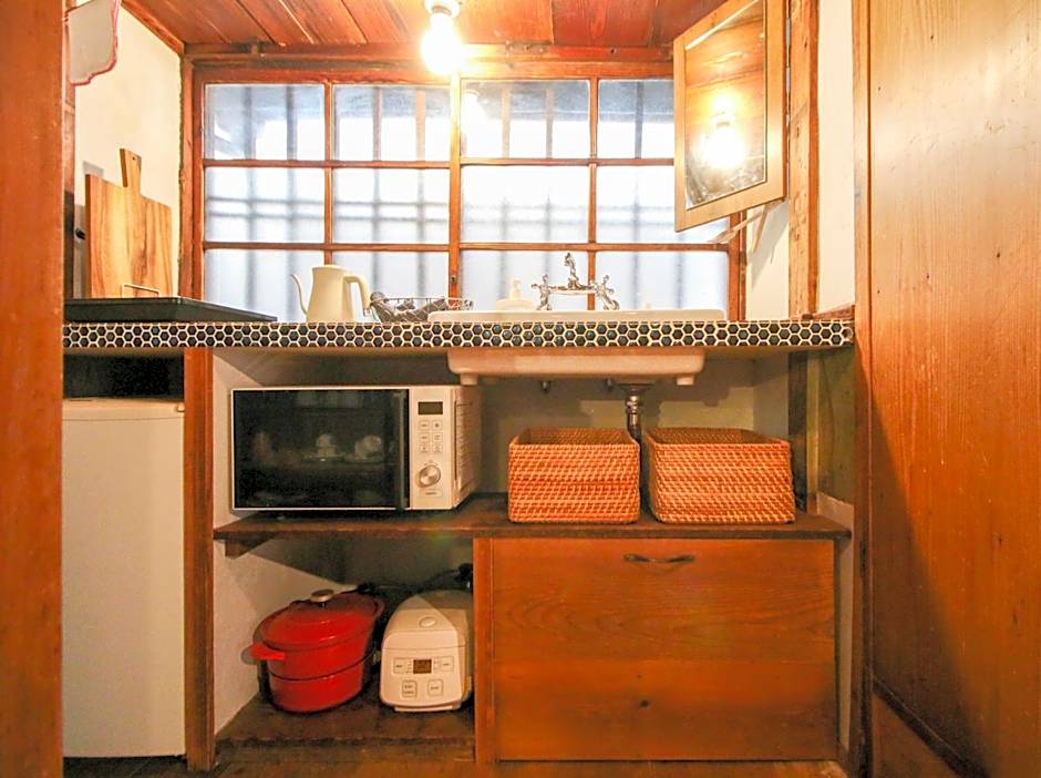 TOKYO LITTLE HOUSE