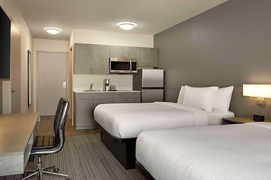 Microtel Inn & Suites by Wyndham Boisbriand