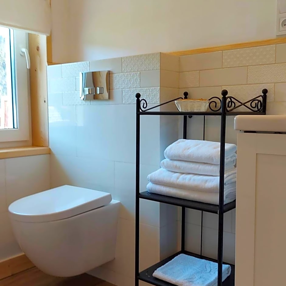 Osada Leonówka Bieszczady