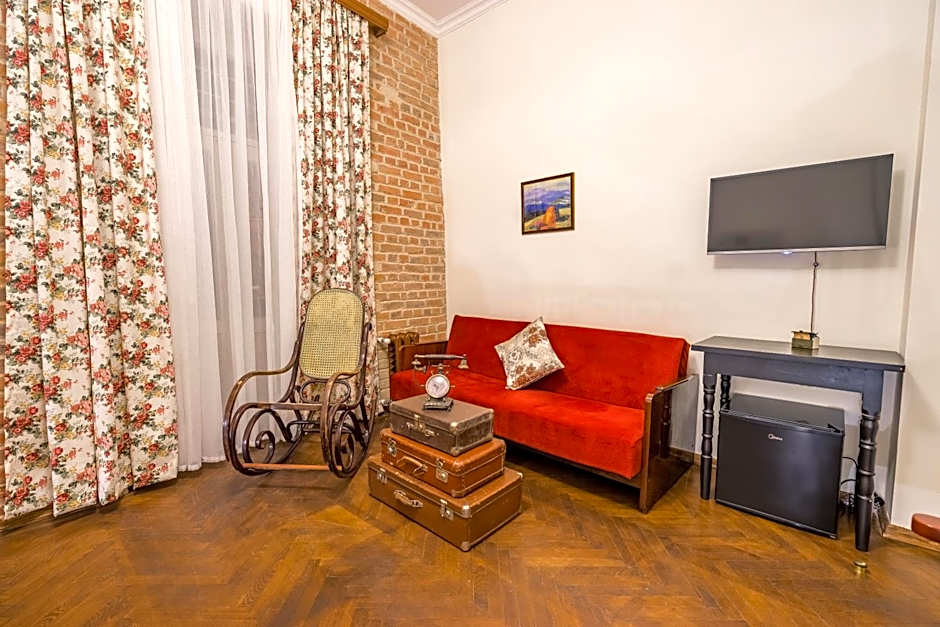 Doors Meidan Design Hotel