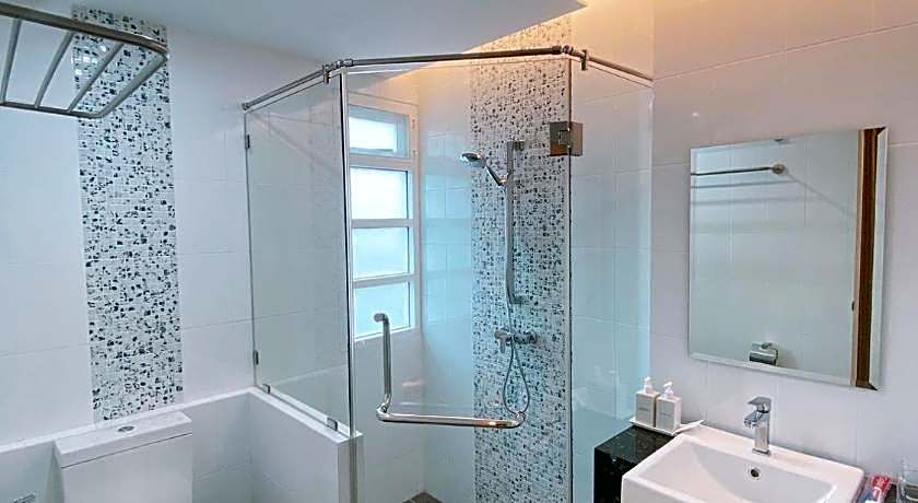 Greenish Ranong Hotel