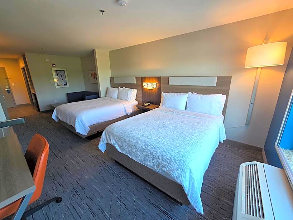 Holiday Inn Express & Suites - Smithfield/Selma By IHG