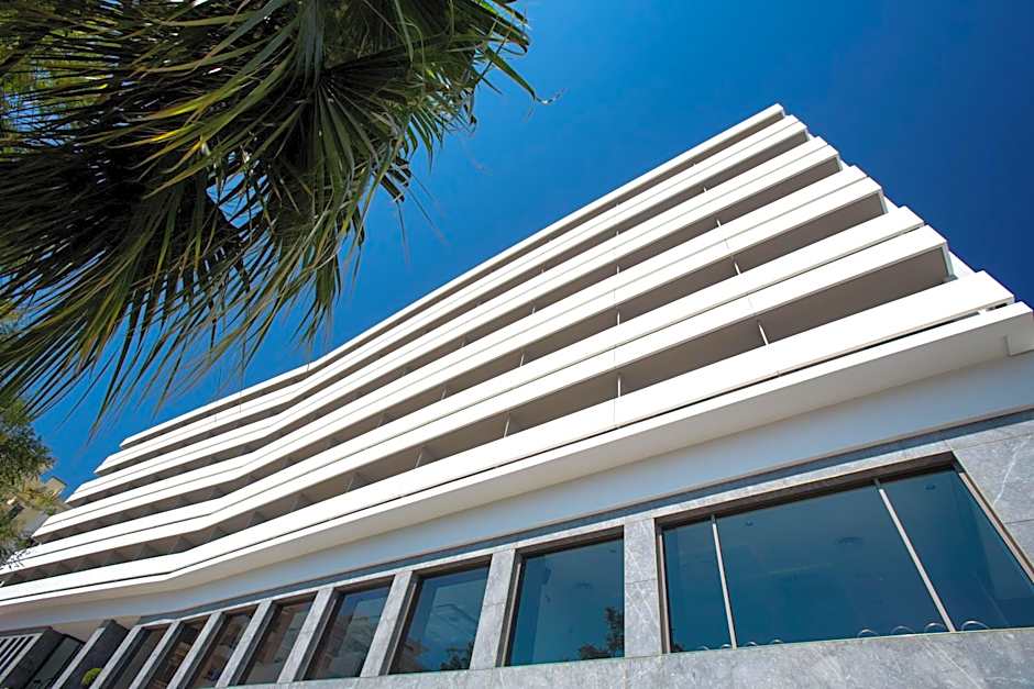 Aquila Atlantis Hotel