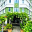 Swan Garden Hotel