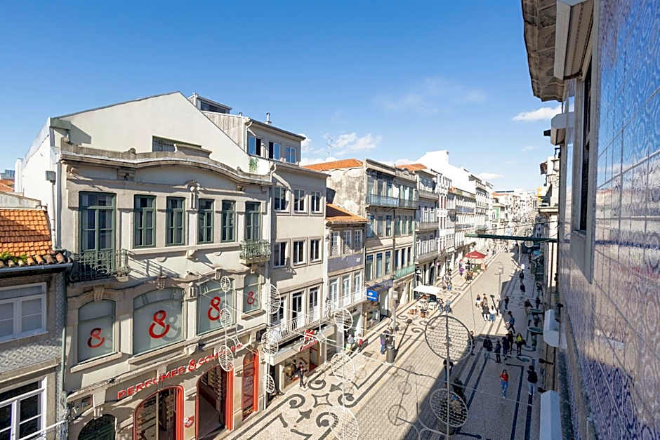 Travel & Live Nature