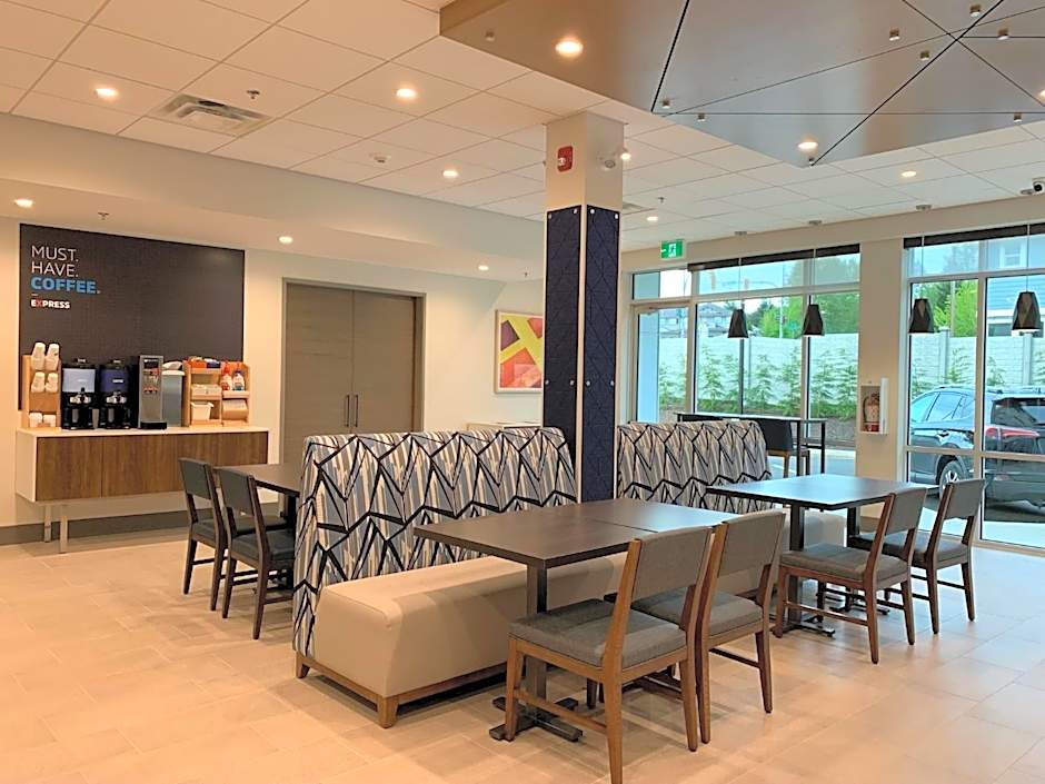 Holiday Inn Express And Suites Courtenay Comox By IHG