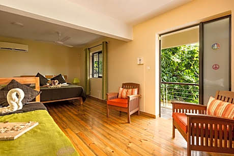 Queen Room
