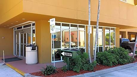 Cocoa Beach Suites Hotel