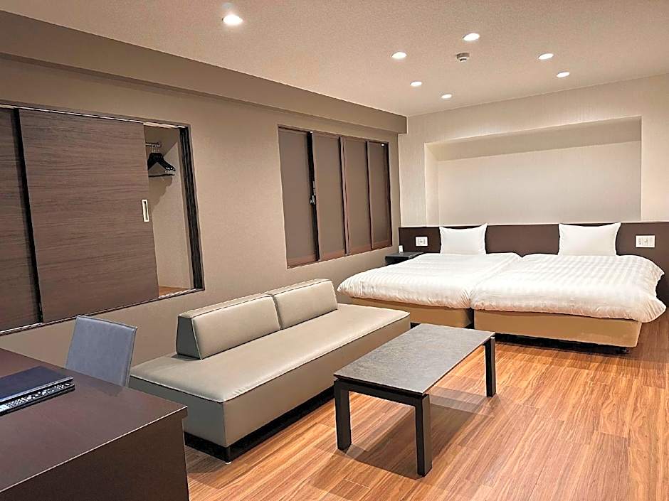 Reftel Osaka