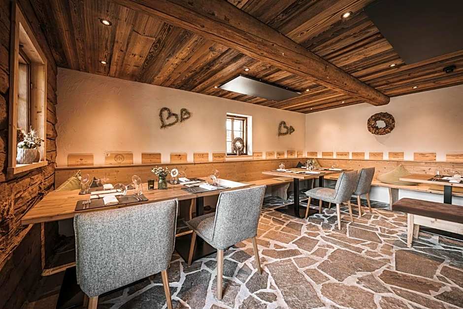 Boutique Hotel und Chalets Bergwiesenglück