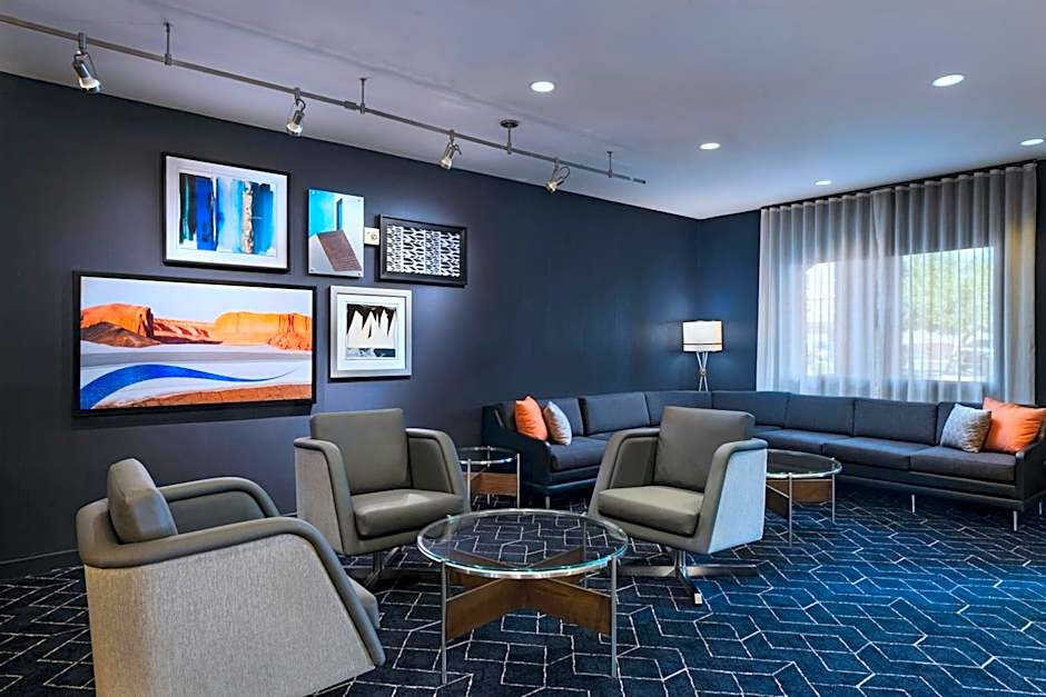 Courtyard by Marriott Scottsdale Old Town