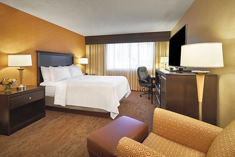 Holiday Inn Alexandria at Carlyle By IHG