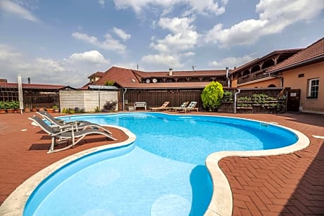Hotel Aldo