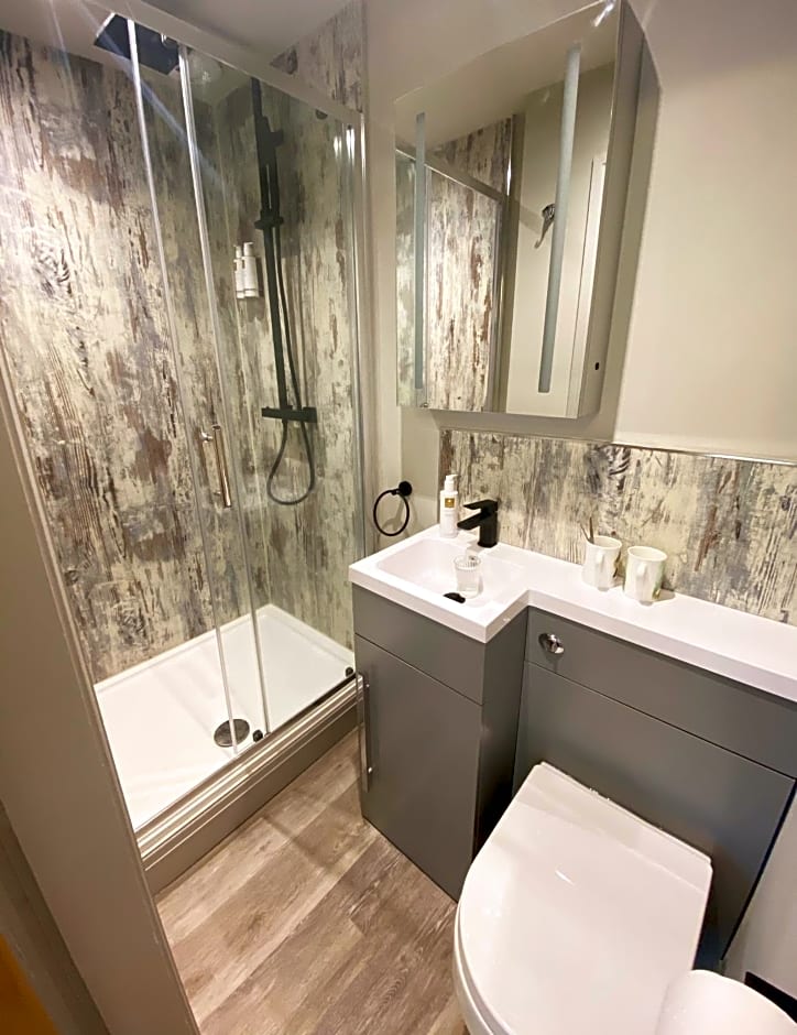 The Hive at Poppi-Red