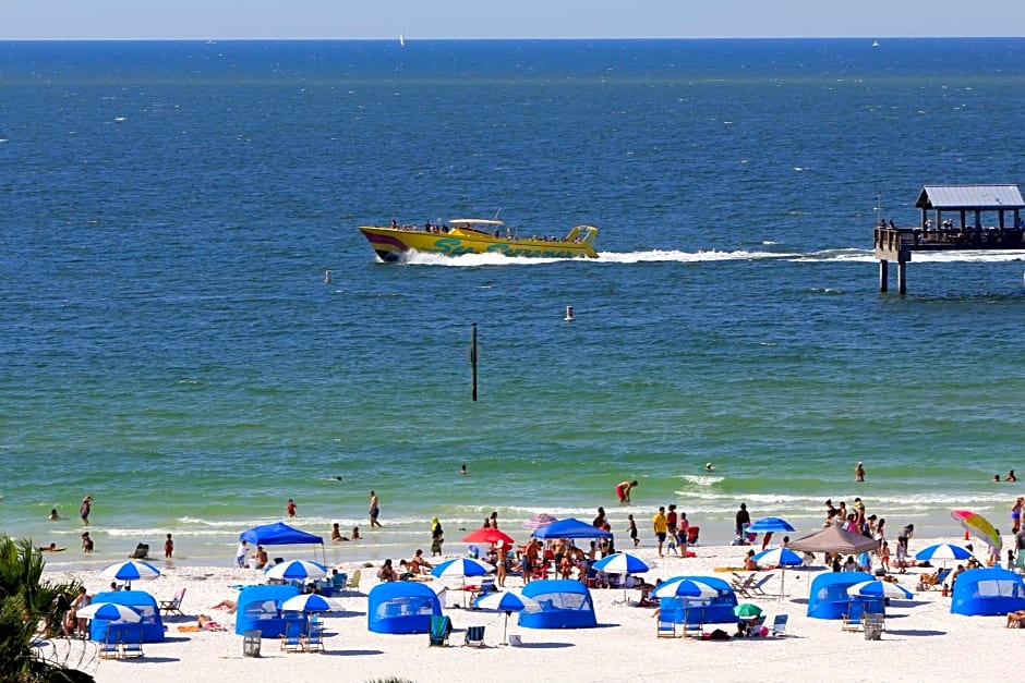 Pier House 60 Clearwater Beach Marina Hotel
