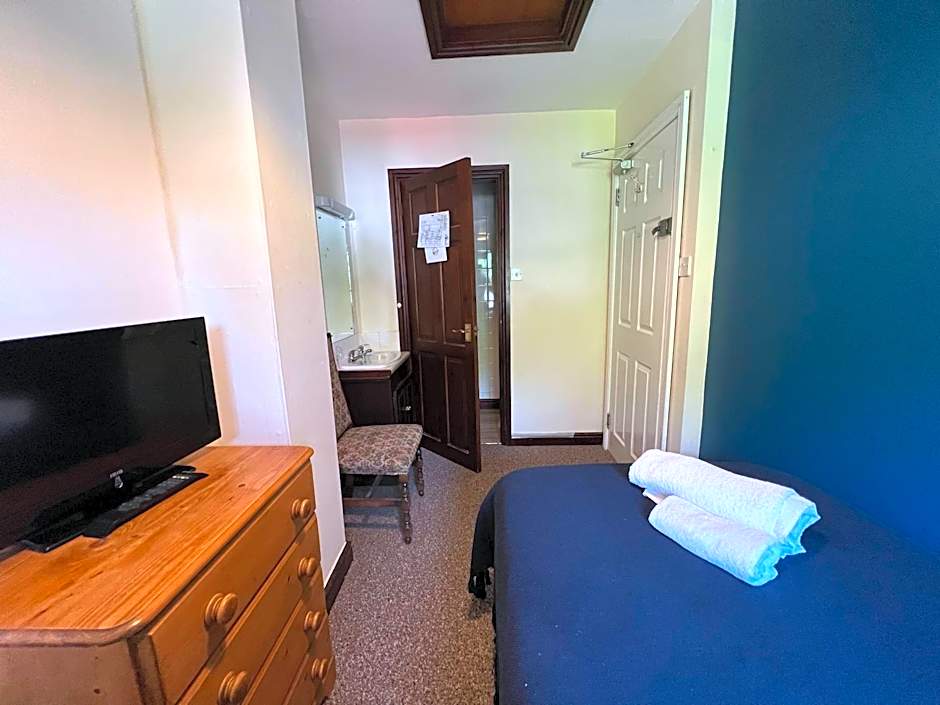 Georgian House Hotel