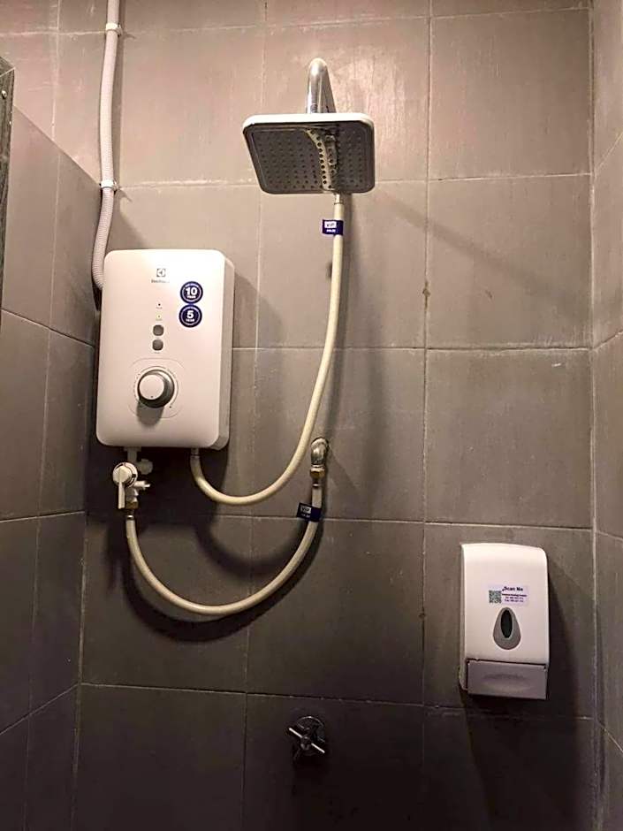 Sunset Homestay - Backpacker Hostel Self Checkin