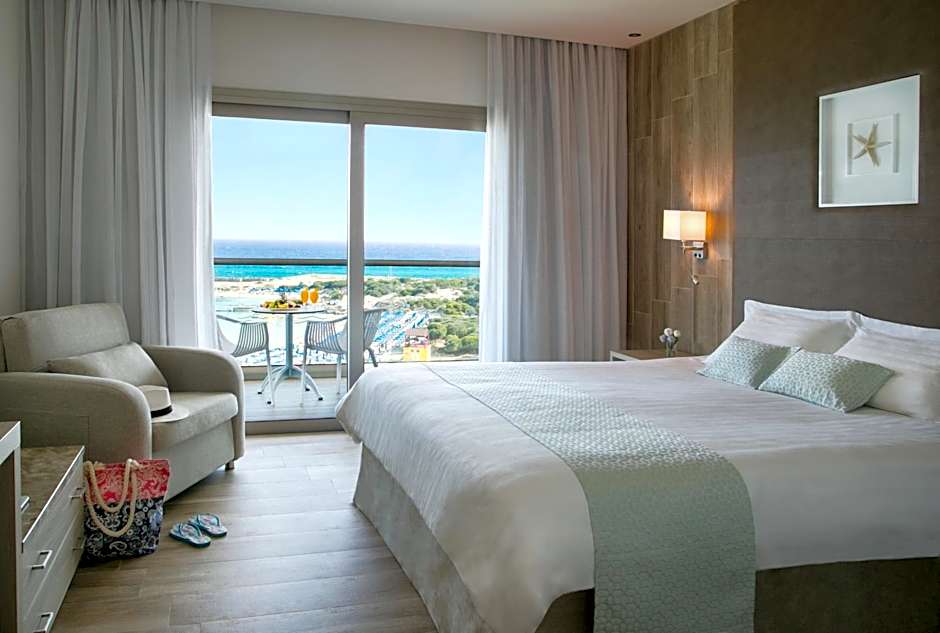 Asterias Beach Hotel