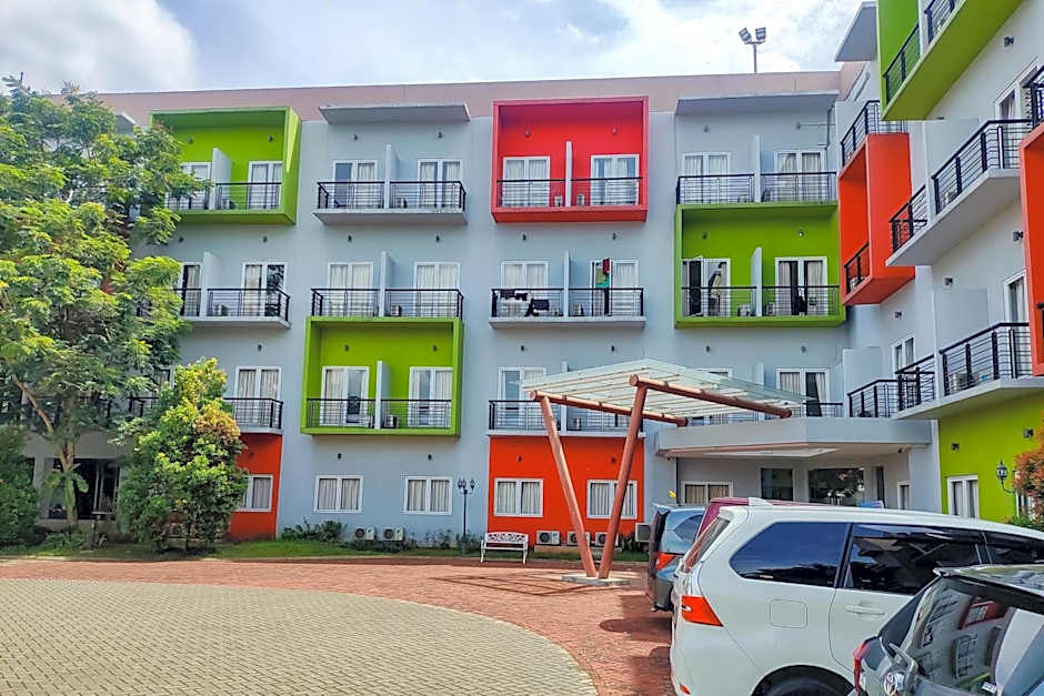 Gading Serpong Hotel Near Stadion Persita Redpartner