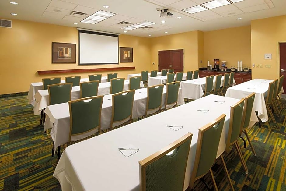 Hampton Inn & Suites El Paso West