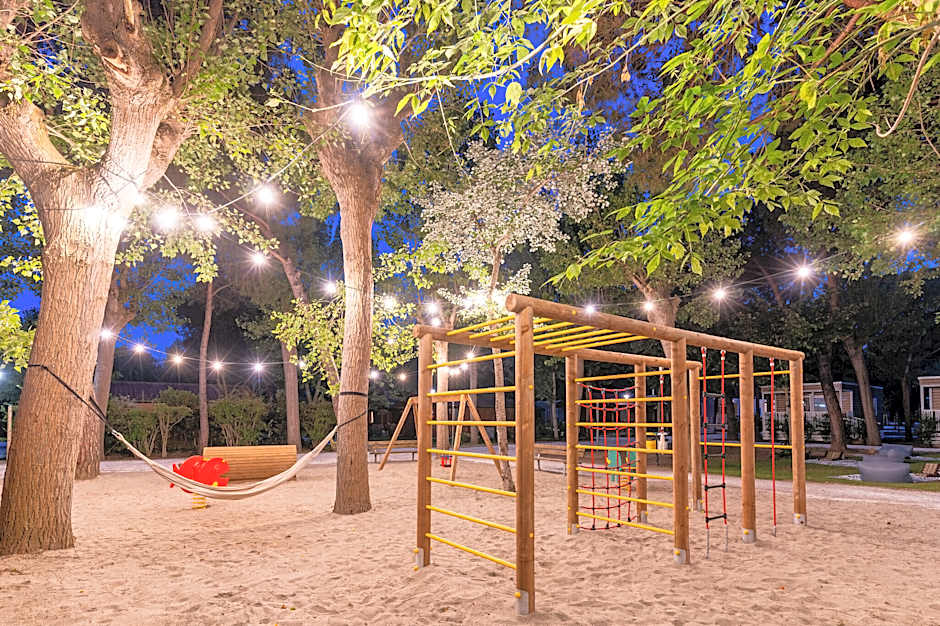 Club del Sole Viareggio Family Collection