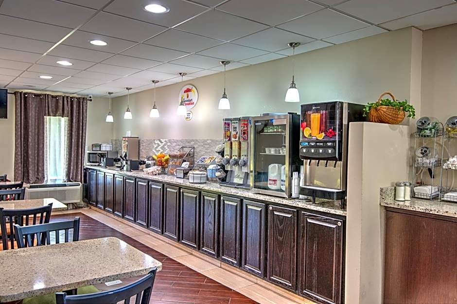 Super 8 by Wyndham Knoxville West/Farragut