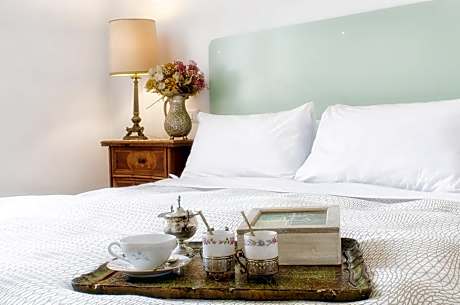 King Room with Garden View