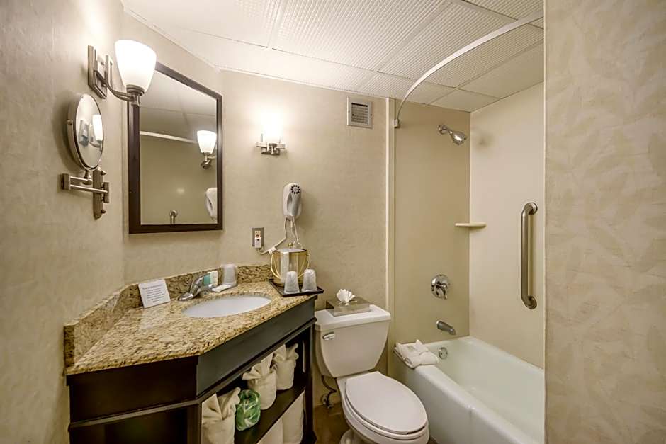 Chester hotel and Conference Center