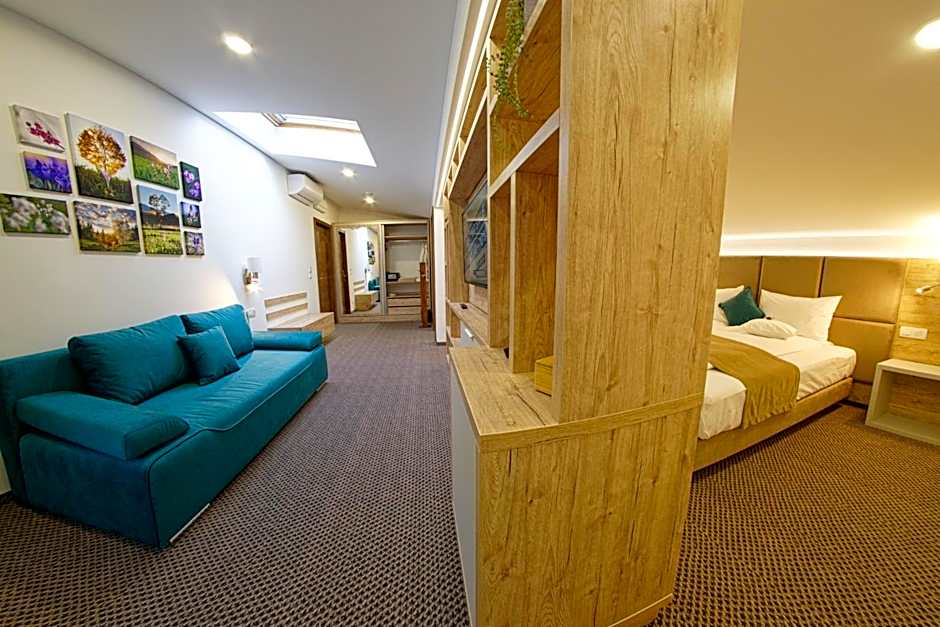 AQUARIUS BOUTIQUE HOTEL