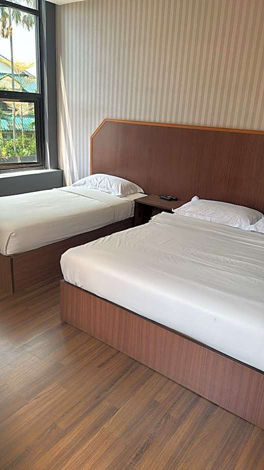 Urban Hotel