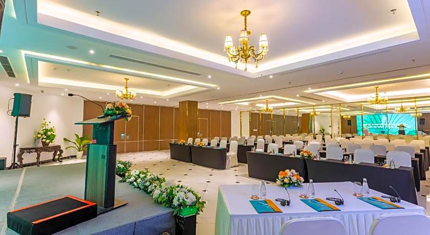 White Lotus Hue Hotel