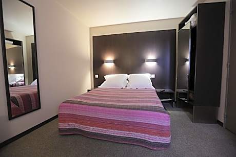 Hôtel Au Petit Caporal