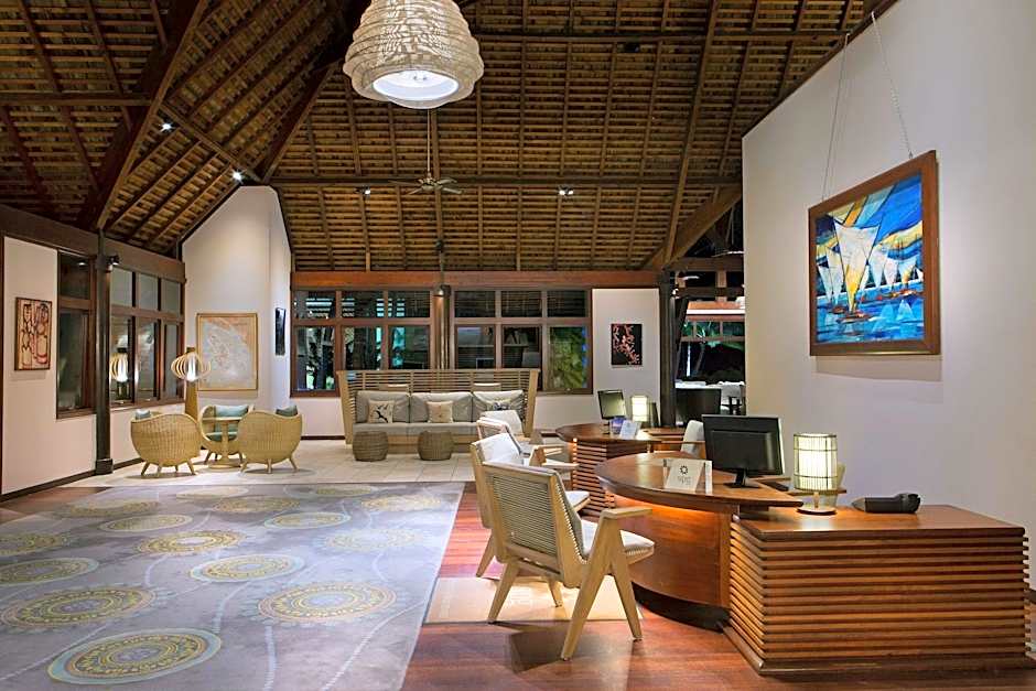 Le Domaine Oro, Series by Marriott