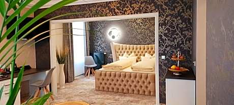 Suite with Balcony