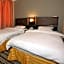 1 City Hotel