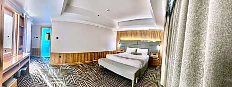 Executive Two Bedroom Suite