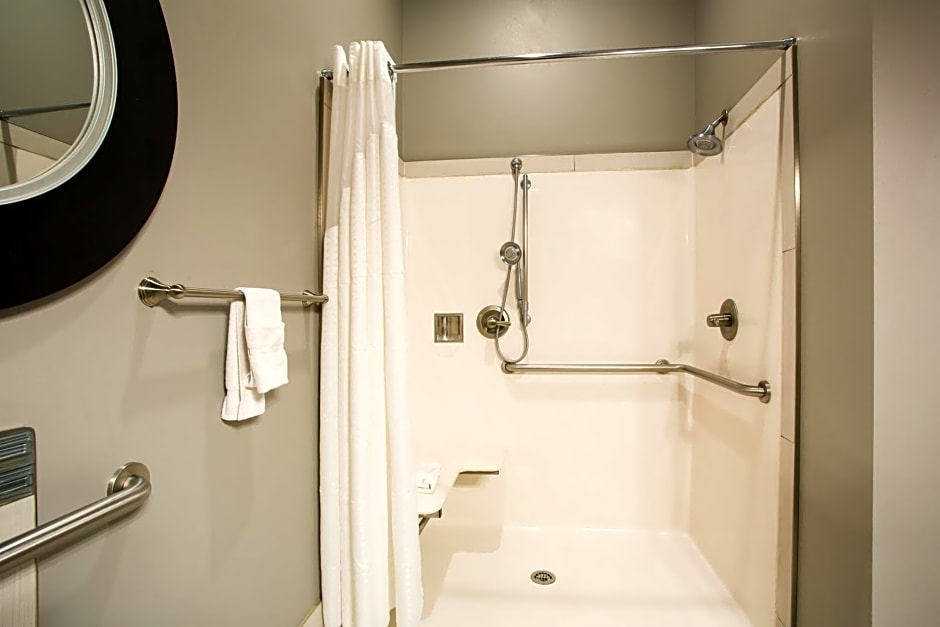 Holiday Inn Express & Suites Amarillo West, an IHG Hotel