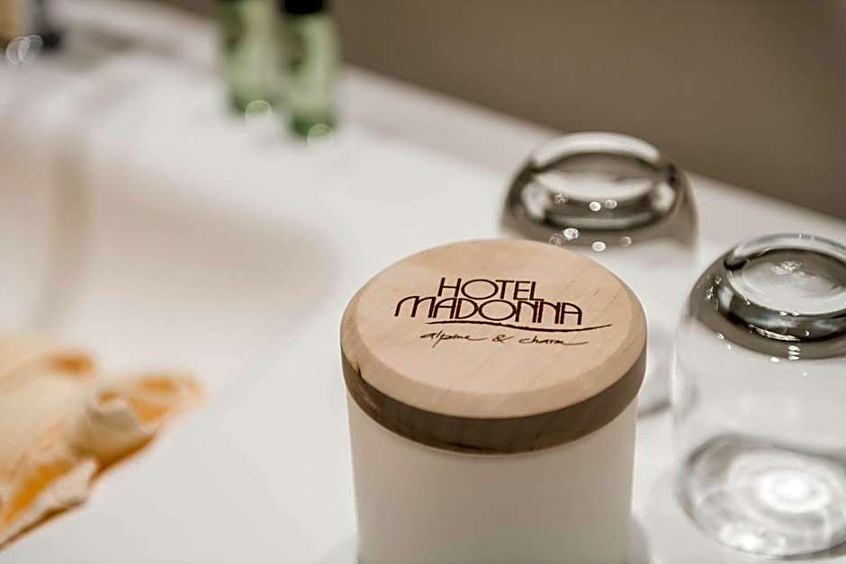 Hotel Madonna