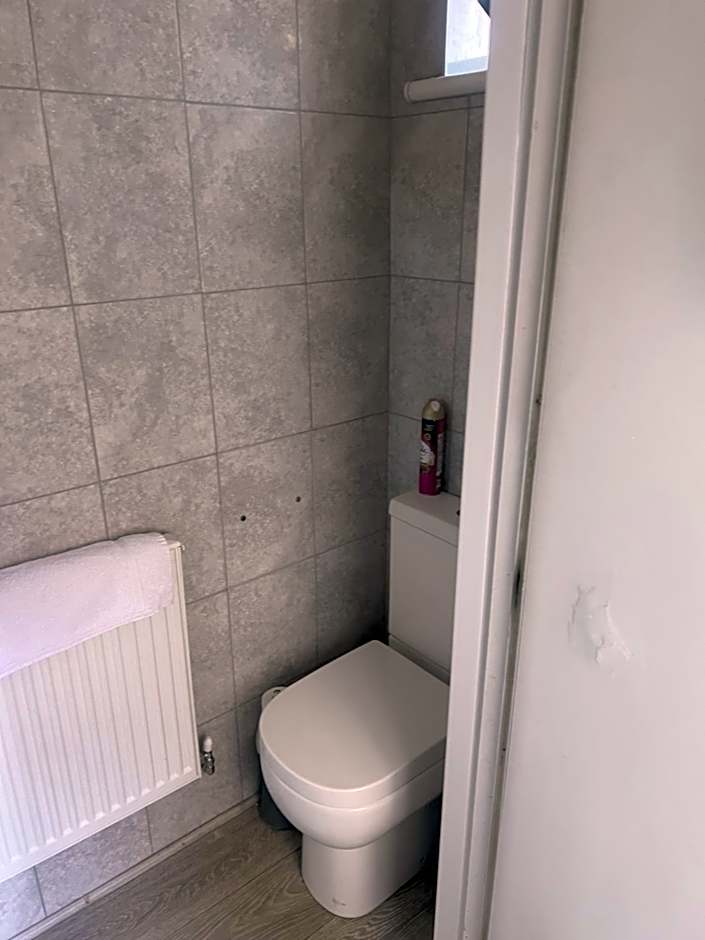 The Townhouse B and B free continental breakfast included