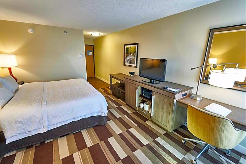 Hampton Inn By Hilton Uniontown