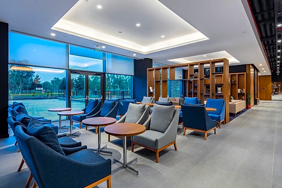 Hampton By Hilton Izmir Aliaga