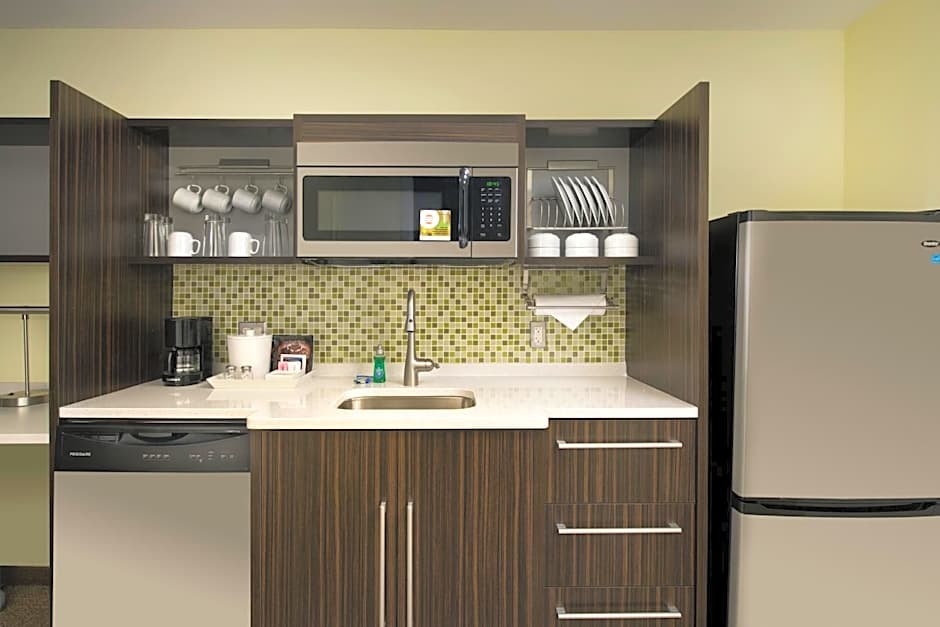 Home2 Suites by Hilton Denver International Airport