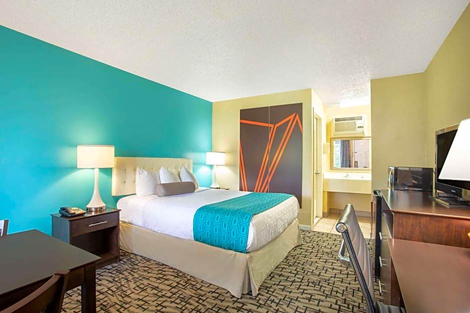 Howard Johnson by Wyndham Hartford South - Rocky Hill